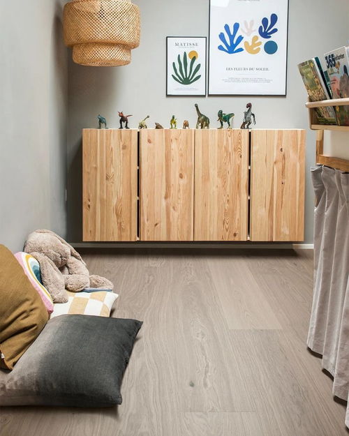 威林格全新系列 科技與自然交融的固化木地板，重塑家居空間美學